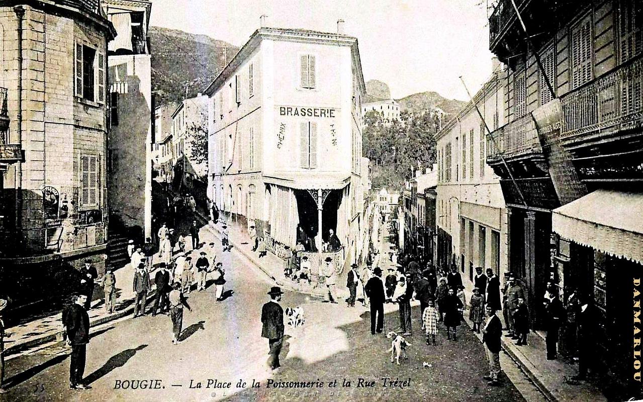 2339- Bougie - Place de la Poissonnerie et Rue Trezel.jpg
